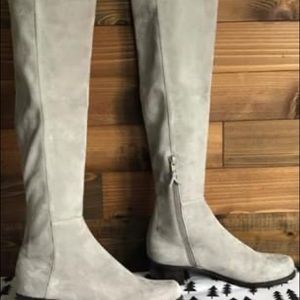 Gorgeous Stuart Weitzman Gray Suede OTK Boot